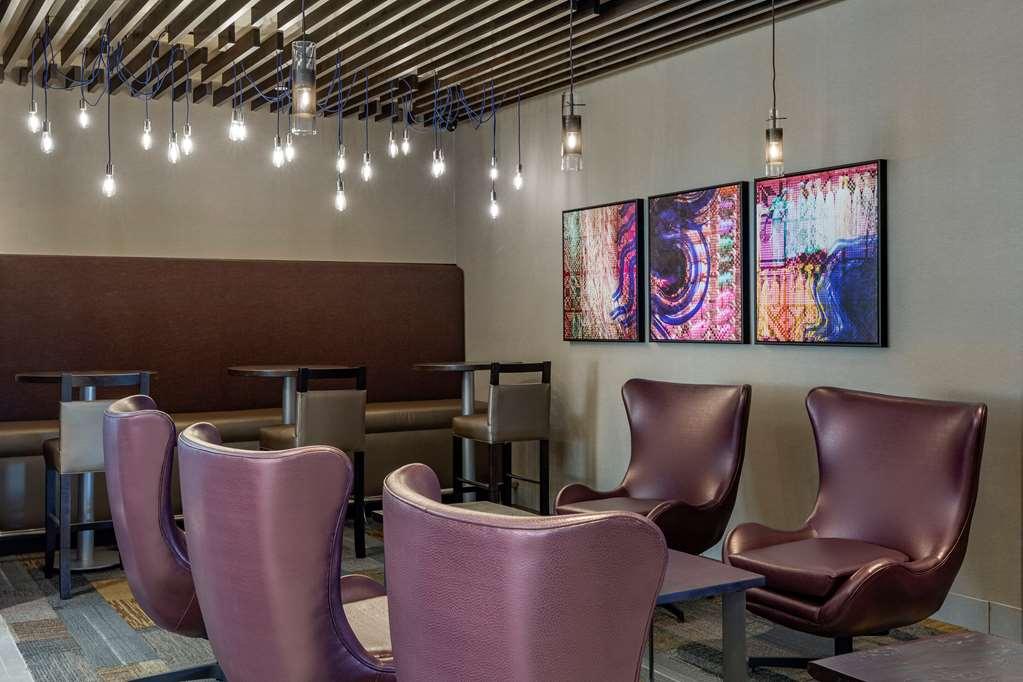Cambria Hotel Manchester South Windsor Restaurant bilde